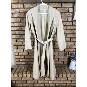 Light‎ tan trench coat ultra suede size 10